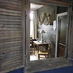 佩蒂特杜布勒伊住宿加早餐旅馆 韦尔维耶