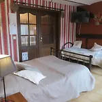 佩蒂特杜布勒伊住宿加早餐旅馆